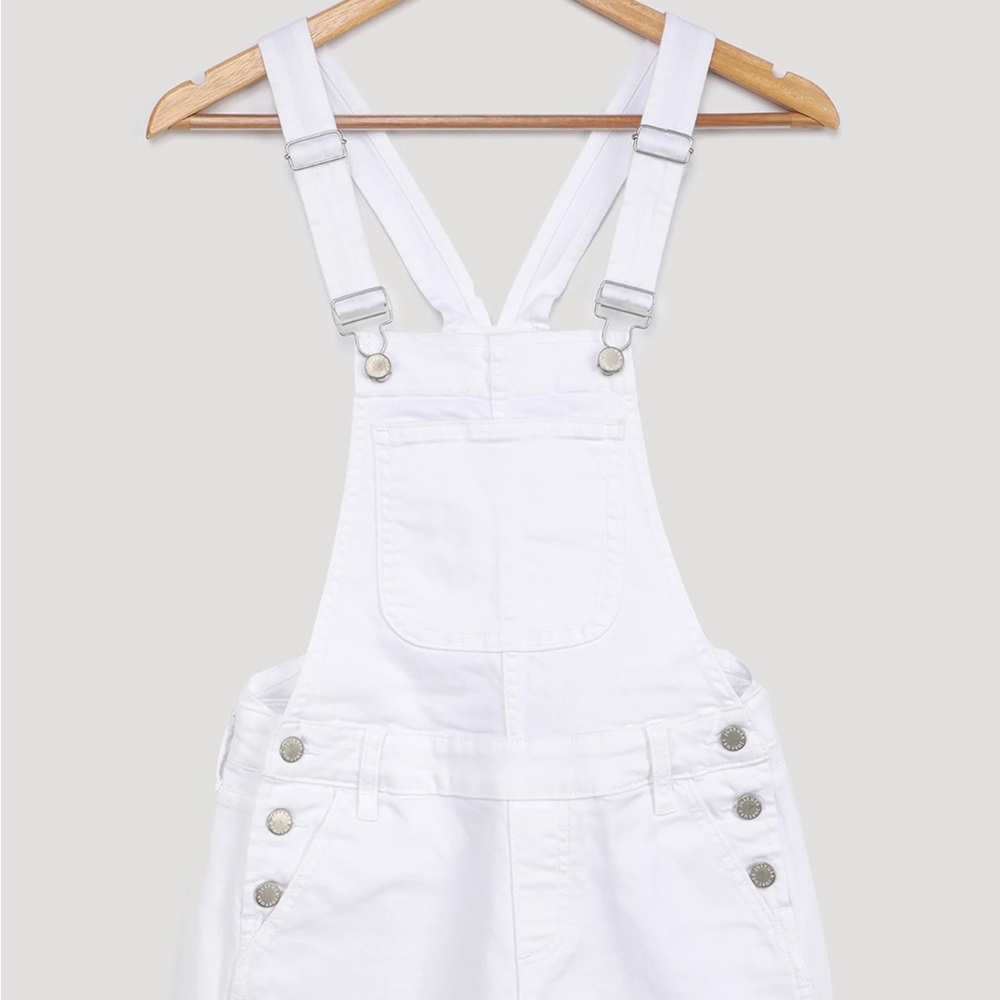 NWOT- Lulu's Crisp White Denim Overalls